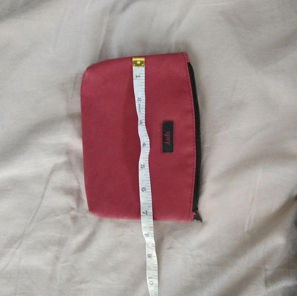 💙‎ Red Ipsy Floral Make Up Bag (3 for $20)